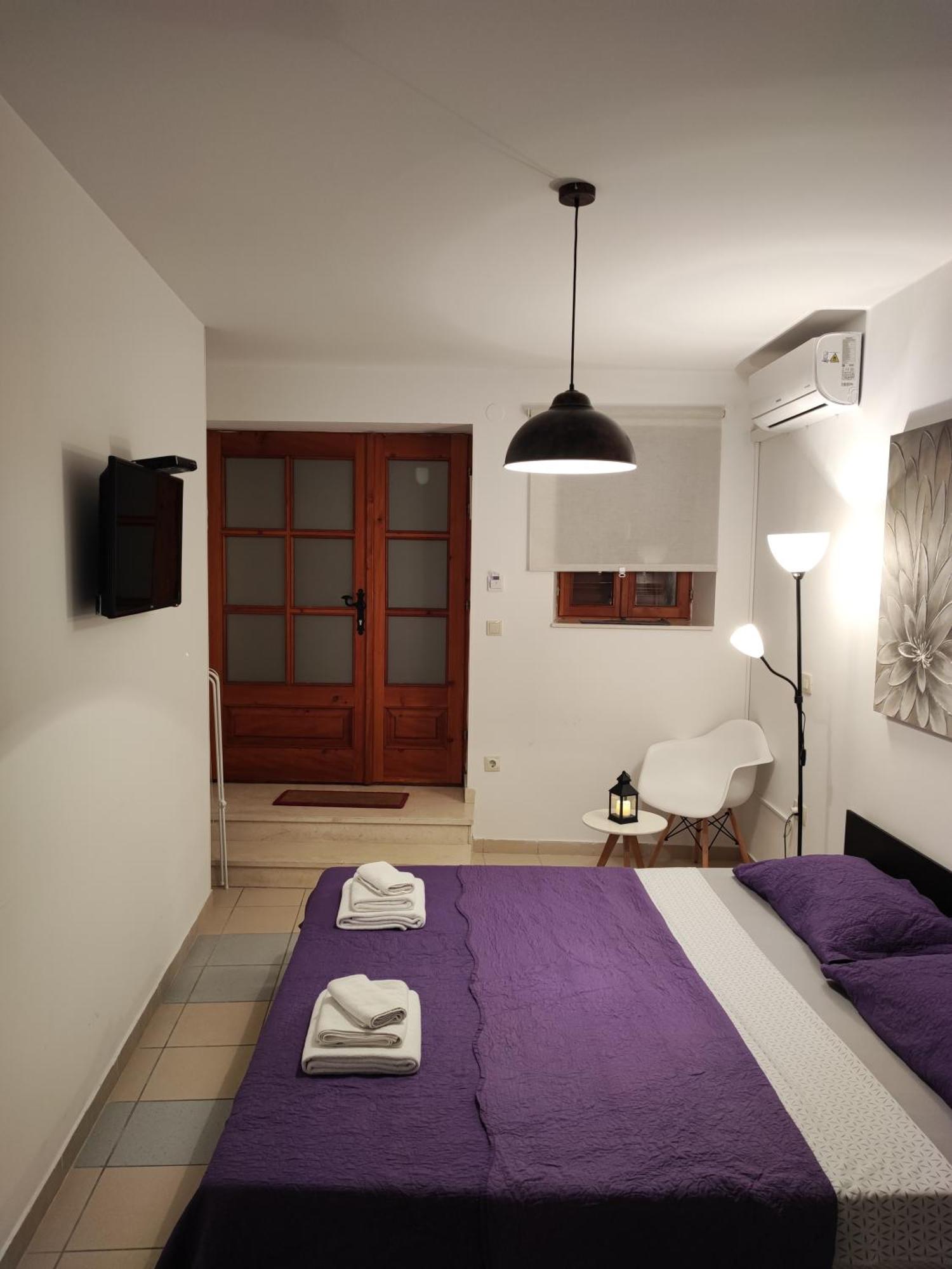 Sunny Rooms And Suites 시베니크 외부 사진
